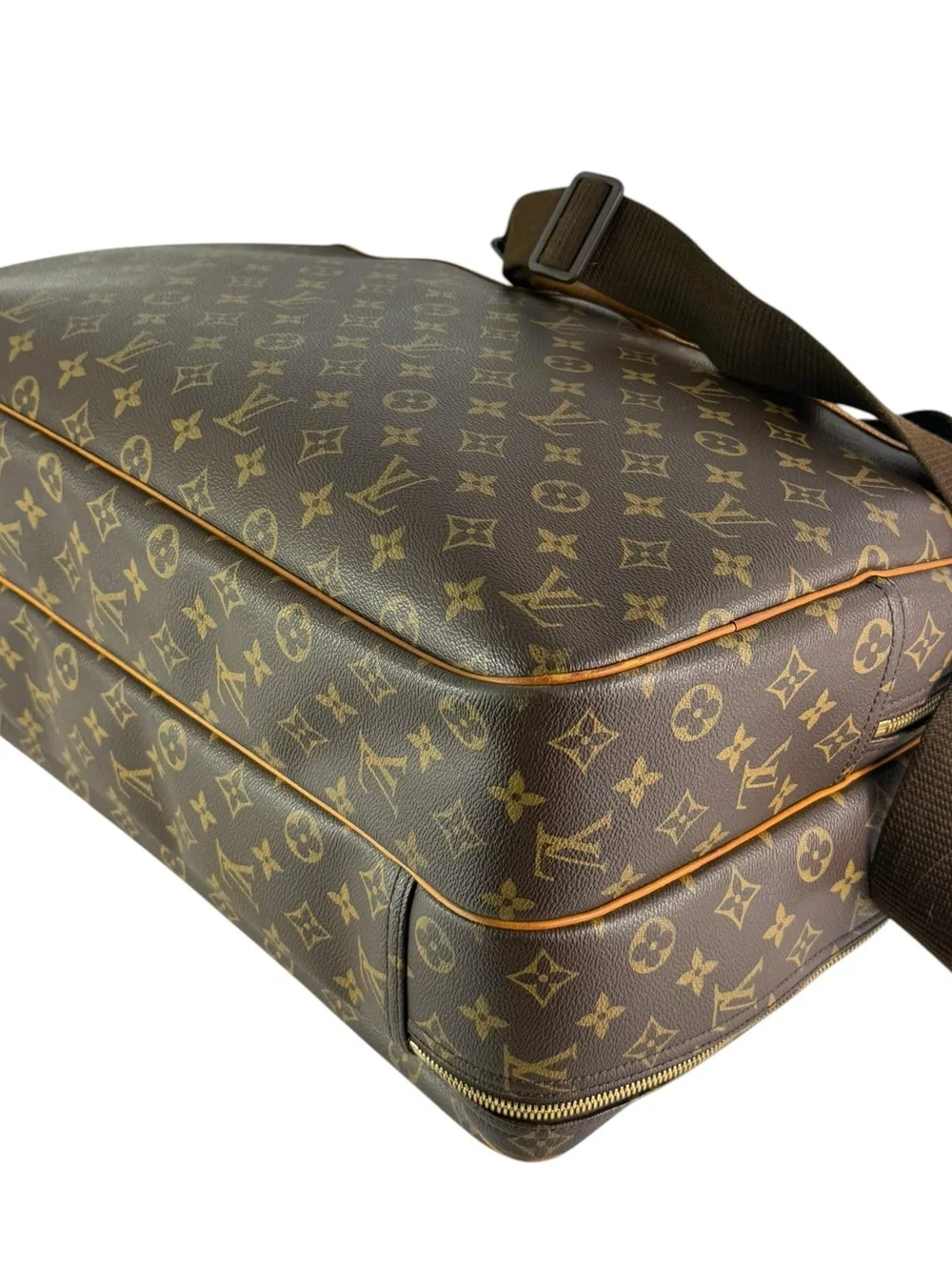 LOUIS VUITTON Alize 24 Heures Duffle Luggage Bag Made in France Authenticated